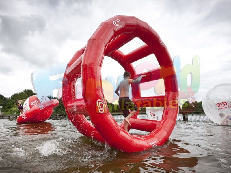 Schwimmende Spielwaren des heißen aufblasbaren Wasserwanderer-Aquaparks für erwachsenen aufblasbaren